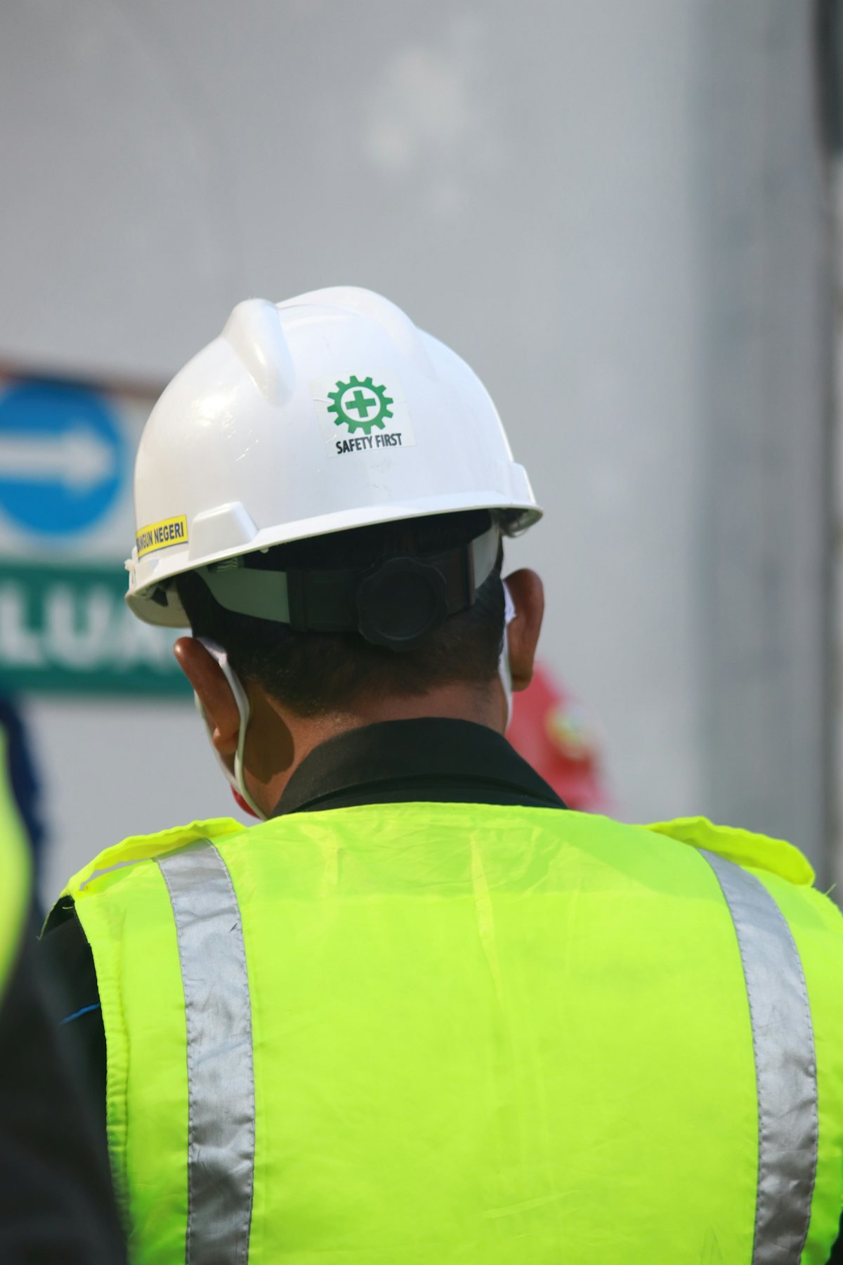 Safety-first site team